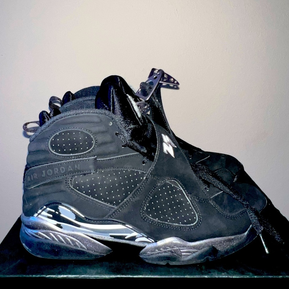 Size 10 Air Jordan 8 Retro, black/white-lt graphite